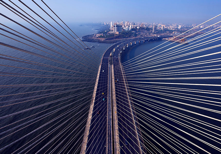 Image of the Sealink bridge into Mumbai